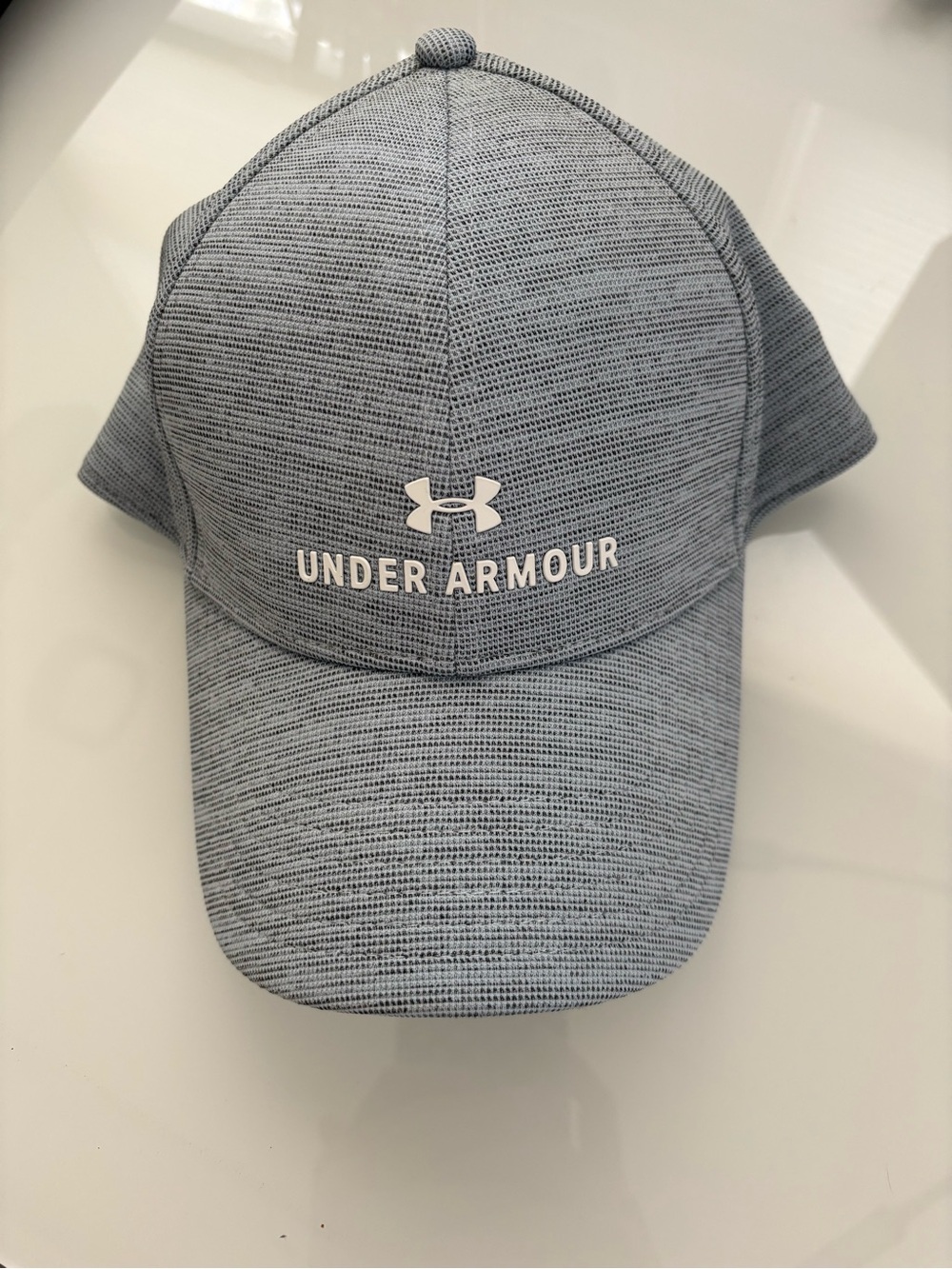 Under Armour Light Gray Women’s Textured Performance Cap